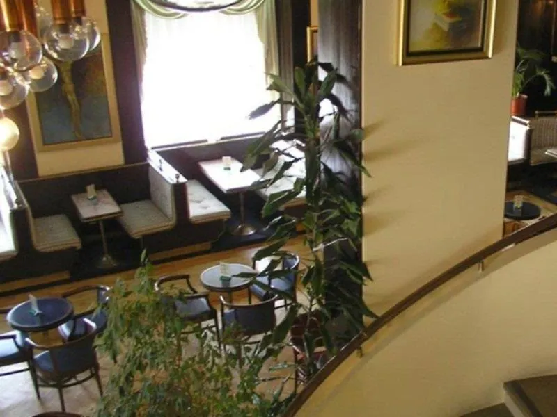 Hotel Bellevue Split 3*,  Croacia