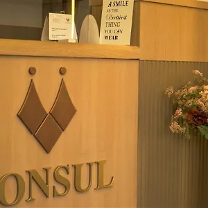 3* Hotel Consul