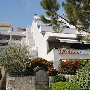 3* Hotel Hotel More
